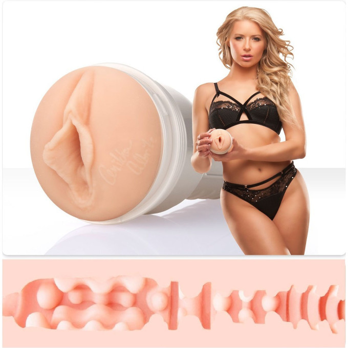 Мастурбатор Fleshlight Signature Anikka Albrite Goddess